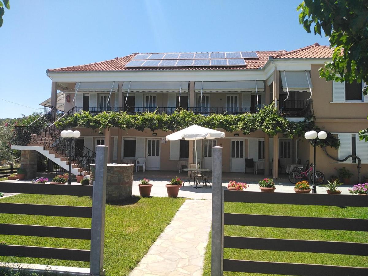 Velika Beach Rooms מראה חיצוני תמונה